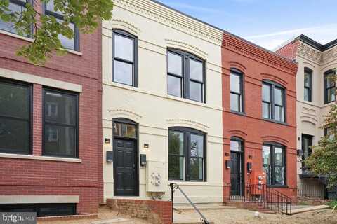 418 D ST SE, WASHINGTON, DC 20003