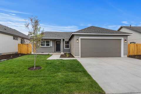 613 NW Xavier Avenue, Redmond, OR 97756