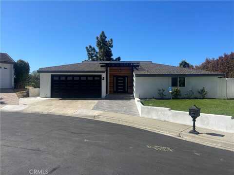 7060 Caminito La Benera, La Jolla, CA 92037