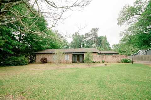 1326 CHARWOOD Drive, Bogalusa, LA 70427