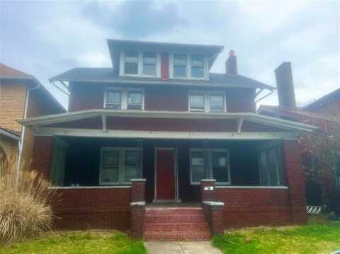 934 Maplewood Ave, Ambridge, PA 15003