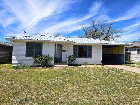 2231 Williston Street, Pampa, TX 79065