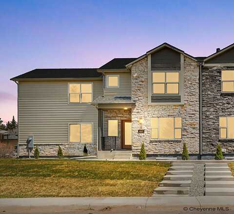 5317 HILLTOP AVE, Cheyenne, WY 82009