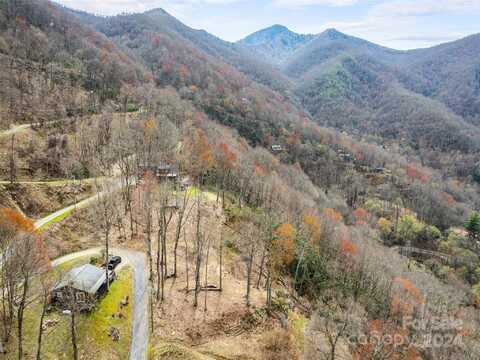 284 Robin Roost Road, Maggie Valley, NC 28751