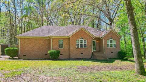 61 Poplar, Lexington, TN 38351