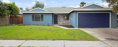 4566 Garrett Avenue E, Fresno, CA 93725