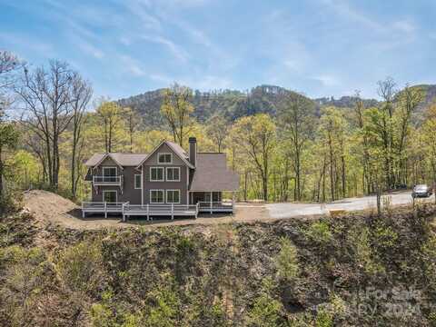 346 BirdyMay Drive, Tuckasegee, NC 28783