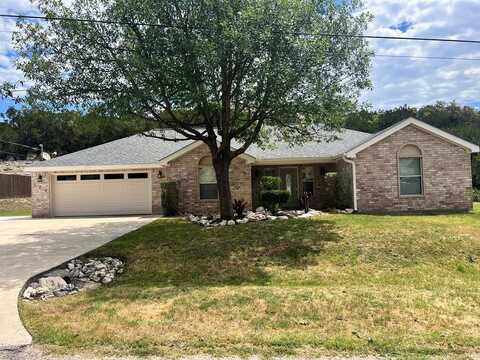 124 Fannin Dr, Kerrville, TX 78028