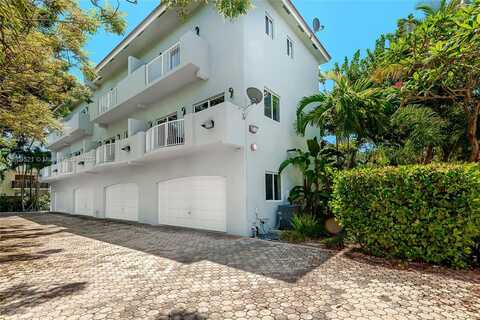 2951 Virginia St, Miami, FL 33133