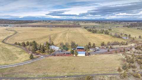 7305 SW Hwy 126, Powell Butte, OR 97753