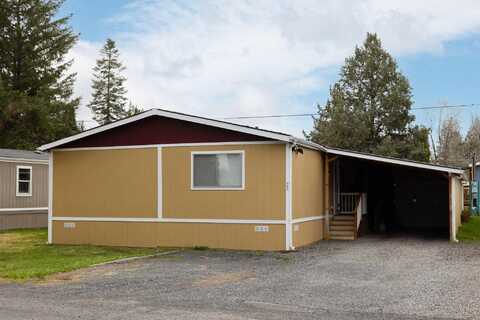 5063 S Highway 97, Redmond, OR 97756