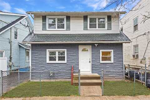 95 Albemarle Avenue, Hempstead, NY 11550