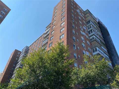 138-10 Franklin Avenue, Flushing, NY 11355