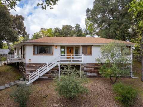 5700 Ardilla Avenue, Atascadero, CA 93422