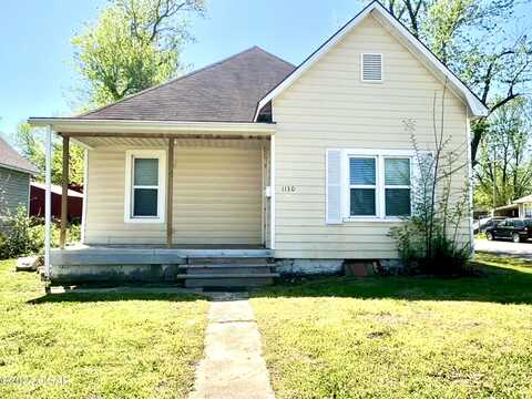 1130 Nelson Street, Webb City, MO 64870