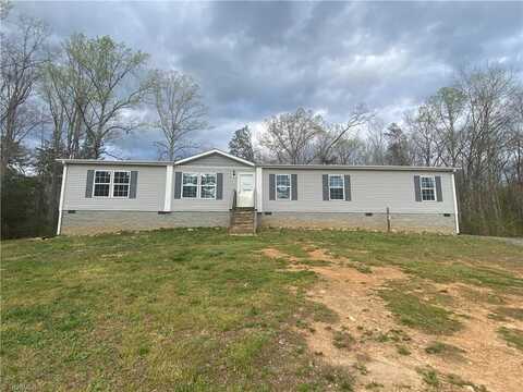 217 McMillian Lane, Mount Airy, NC 27030