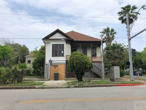 27Th, GALVESTON, TX 77550