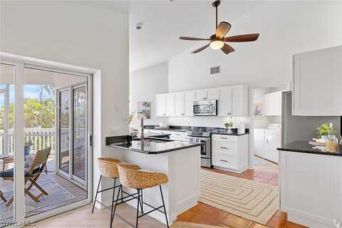 Twin Lakes, SANIBEL, FL 33957