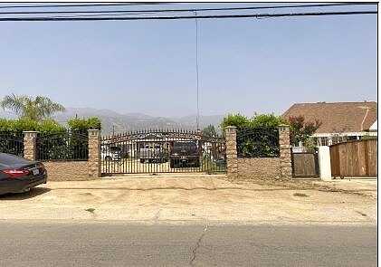 Dronfield, SYLMAR, CA 91342