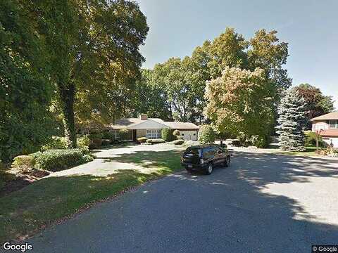 Briarcliff, HUNTINGTON, NY 11743