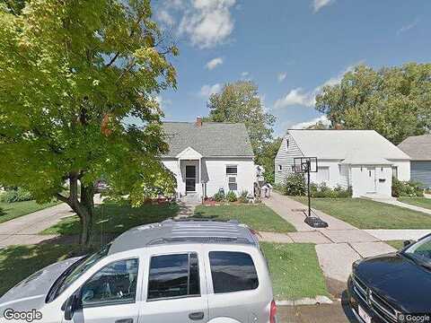33Rd, ERIE, PA 16508