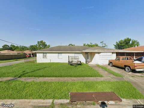 Symmes, NEW ORLEANS, LA 70127