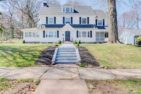 207 Terry Road, Hartford, CT 06105