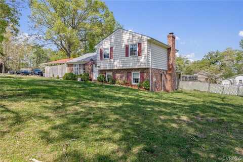 15601 Meridian Ave, Chester, VA 23831