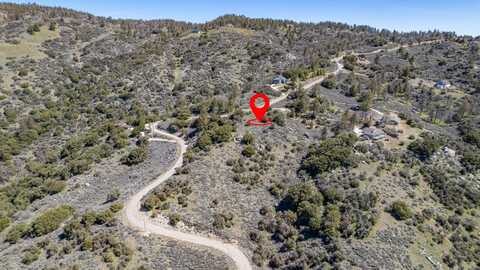 25240 Paramount Drive, Tehachapi, CA 93561