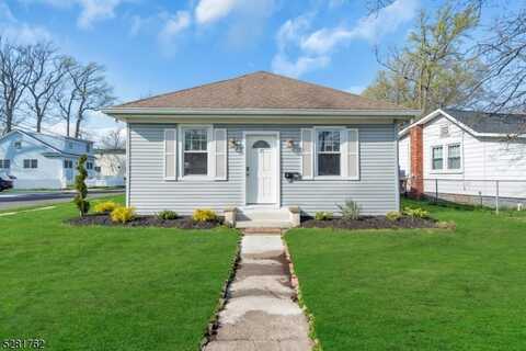 47 Crescent St, Keansburg Boro, NJ 07734