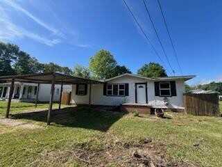 408 Main St, Ellisville, MS 39437