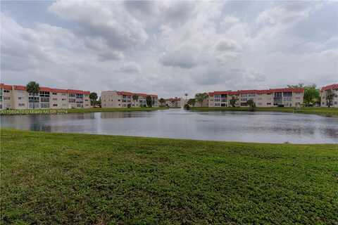 2900 W Sunrise Lakes Dr, Sunrise, FL 33322