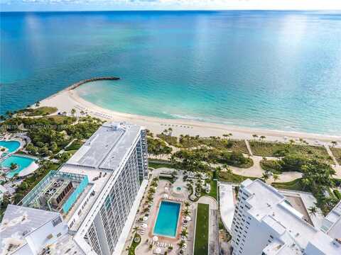 10275 Collins Ave, Bal Harbour, FL 33154