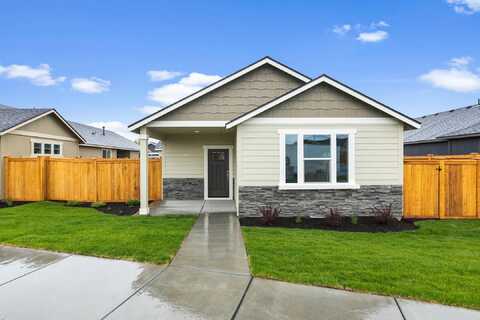 3714 SW Lava Avenue, Redmond, OR 97756