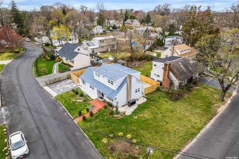 29 Armell Street, Huntington Station, NY 11746