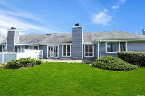 355 Seabreeze, Moriches, NY 11955