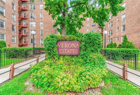 65-35 Yellowstone Blvd, Forest Hills, NY 11375