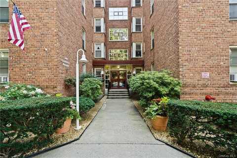 2 Louisiana Avenue, Yonkers, NY 10708