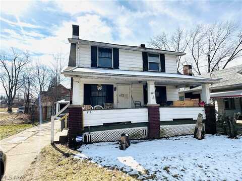 505 W Ravenwood Avenue, Youngstown, OH 44511