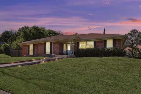 2405 Kings Country Drive, Irving, TX 75038