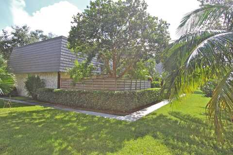 1319 13th Terrace, Palm Beach Gardens, FL 33418