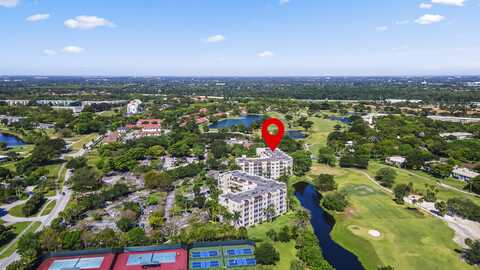 3600 Oaks Clubhouse Drive, Pompano Beach, FL 33069