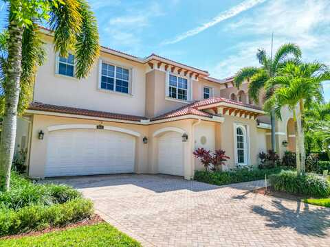 8107 Woodslanding Trail, West Palm Beach, FL 33411