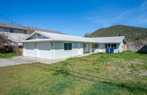 1014-1018 South Oregon, Yreka, CA 96097