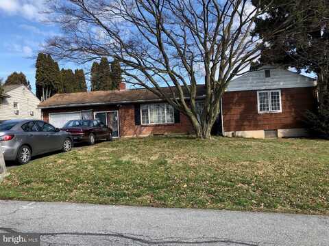 1555 RIDGEVIEW AVENUE, LANCASTER, PA 17603