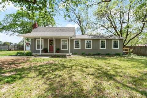 2010 W Central ST, Siloam Springs, AR 72761