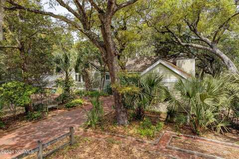 5 Bay Tree Trail, Bald Head Island, NC 28461