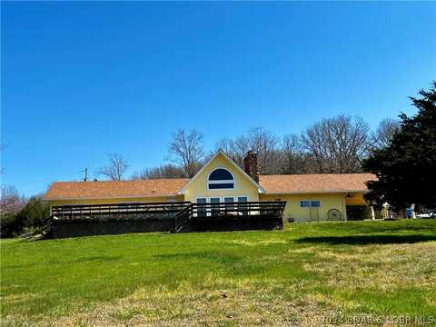 22775 TT Highway, Versailles, MO 65037