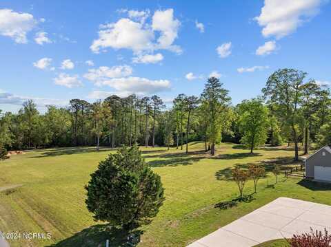 302 Golf Course Drive, Pinetops, NC 27864