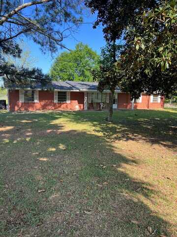 834 County Rd 35, Ozark, AL 36360